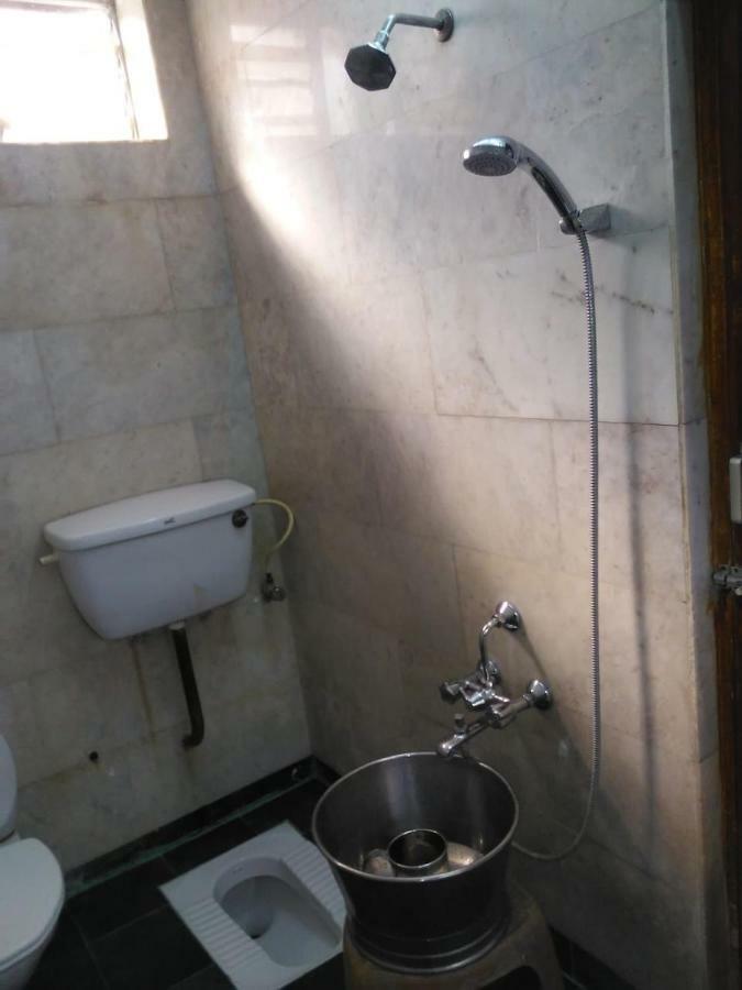 Sarmani Hotels Pvt. Ltd Chennai Extérieur photo
