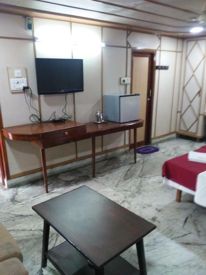 Sarmani Hotels Pvt. Ltd Chennai Extérieur photo
