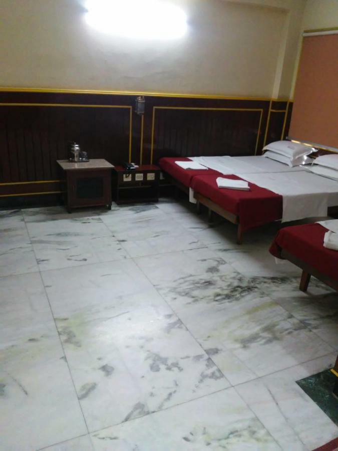 Sarmani Hotels Pvt. Ltd Chennai Extérieur photo