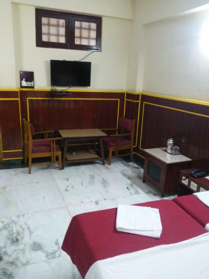 Sarmani Hotels Pvt. Ltd Chennai Extérieur photo